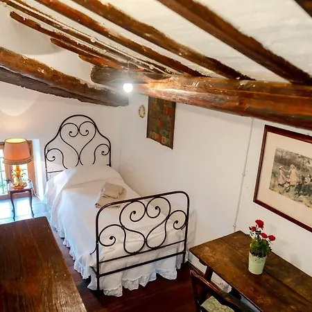 Solo Adulti - Casa Canonica Con Vista Mozzafiato Apartment