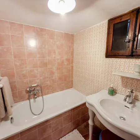Solo Adulti - Casa Canonica Con Vista Mozzafiato Apartment