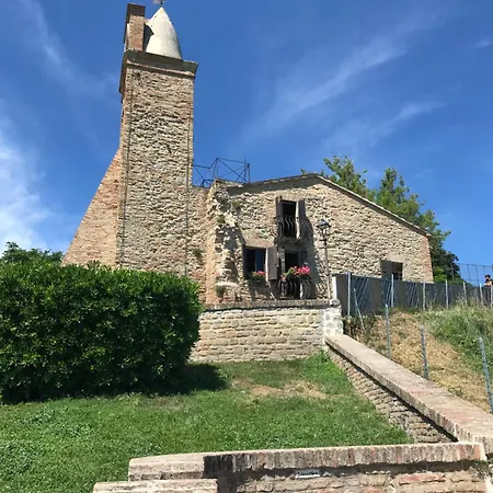 Solo Adulti - Casa Canonica Con Vista Mozzafiato * Fiorenzuola di Focara