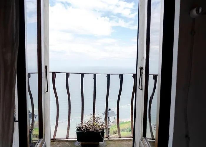 Solo Adulti - Casa Canonica Con Vista Mozzafiato Apartment